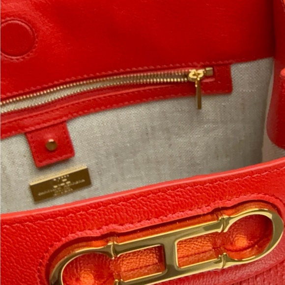 Carolina Herrera Shoulder Tote - Picture 4 of 6